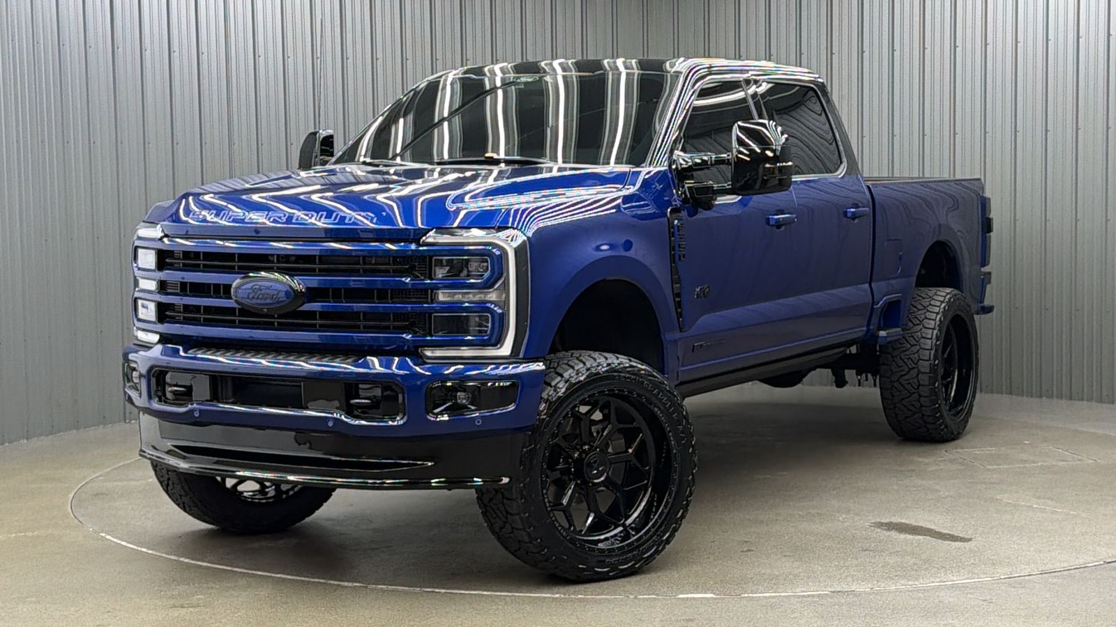 Lifted 2026 Ford F-350SD Platinum Short Bed w/ COLORMATCH, 713A & Moonroof