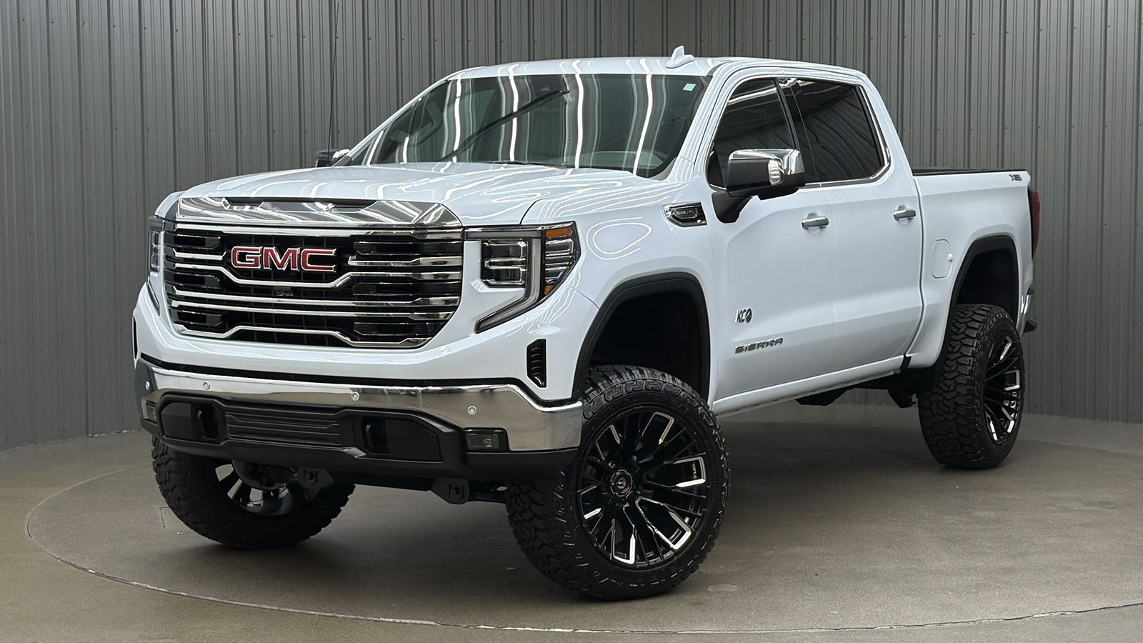 Lifted 2026 GMC Sierra 1500 SLT Premium Plus Short Bed X31