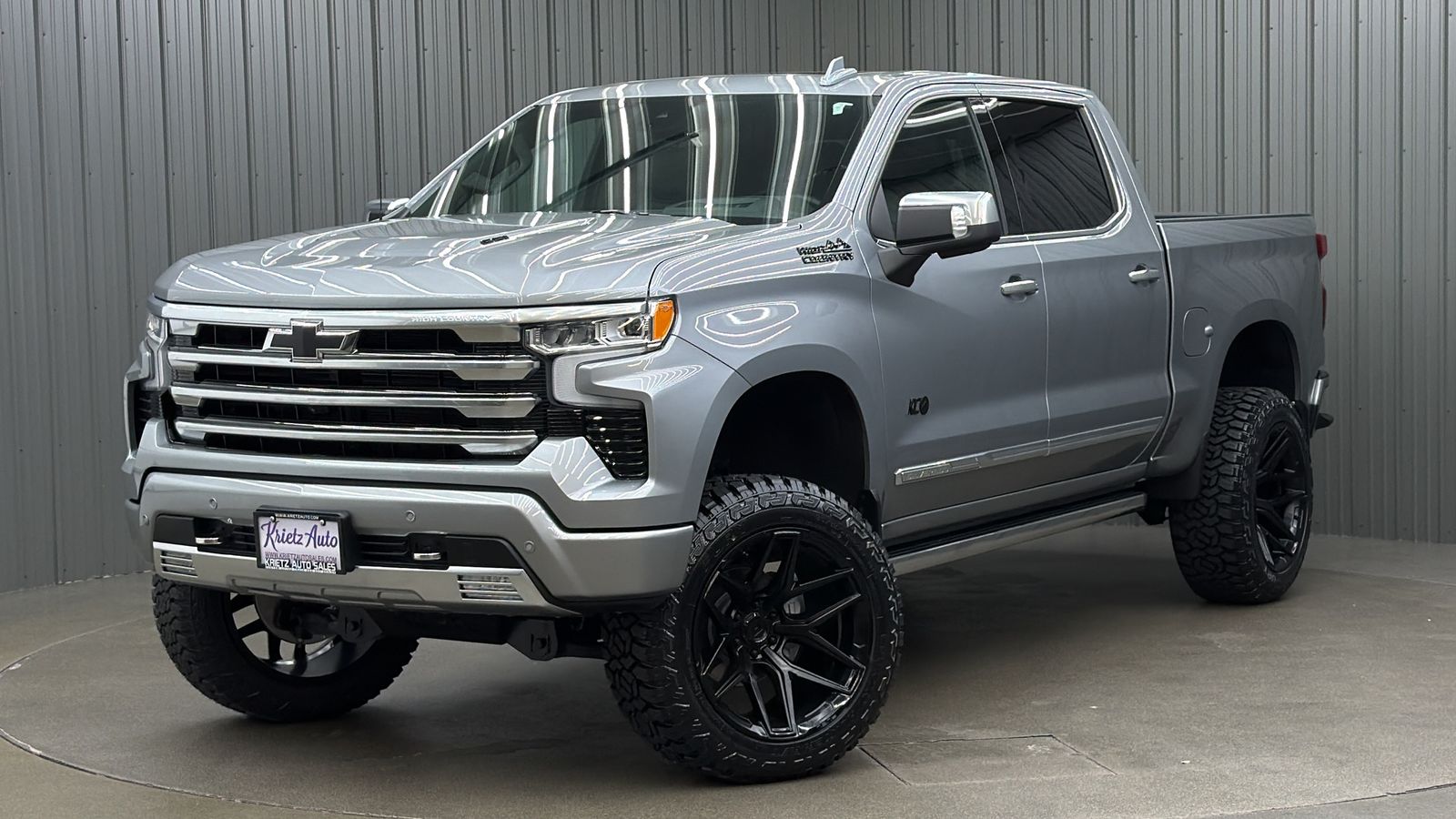 Lifted 2024 Chevrolet Silverado 1500 High Country Z71 Short Bed w/ Tech & Sunroof