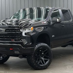 Lifted 2026 Chevrolet Silverado 1500 LT Trail Boss Premium Pkg Short Bed w/ Sunroof