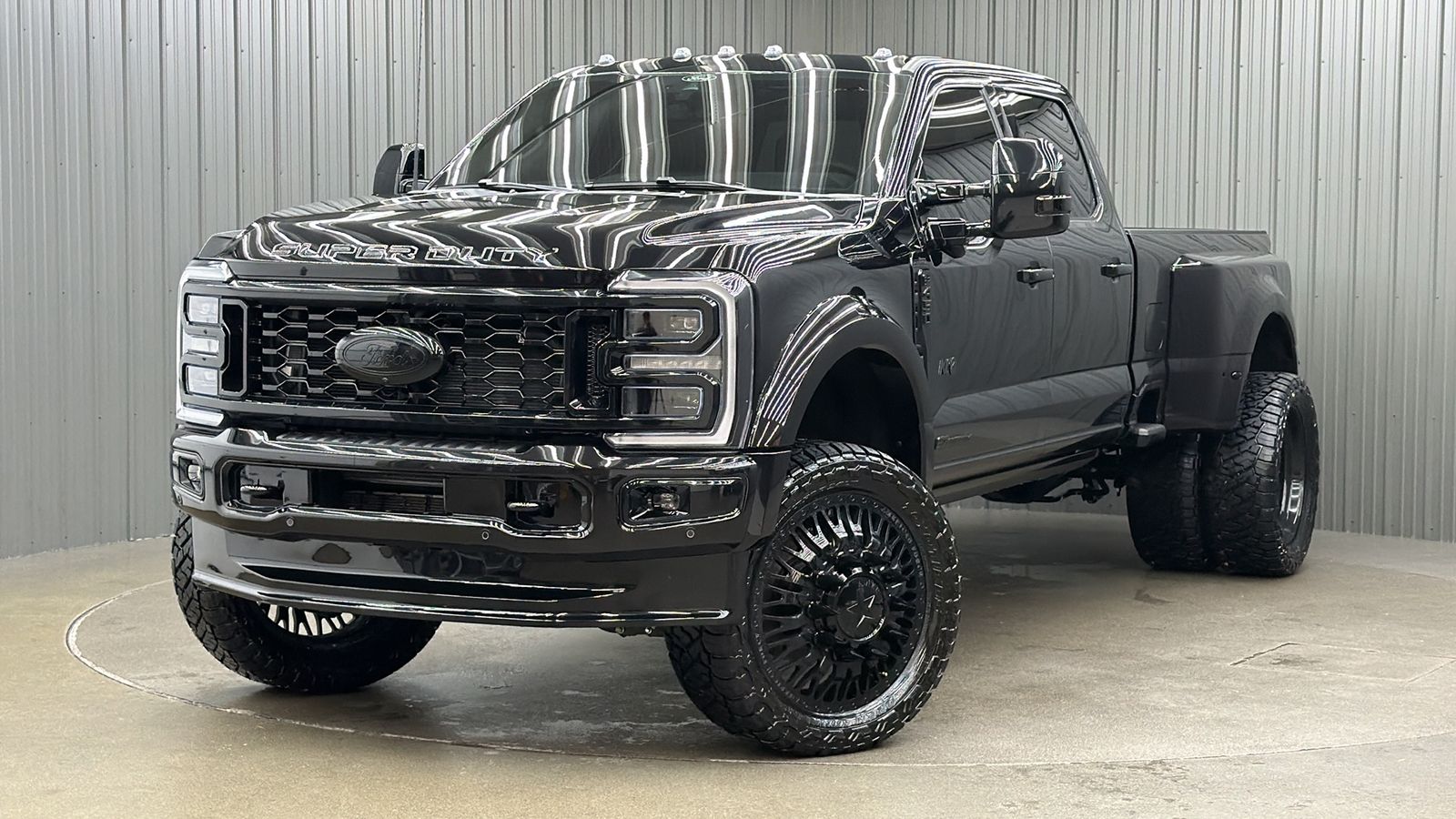 Lifted 2026 Ford F-450SD Platinum PLUS Long Bed w/ COLORMATCH, 773A & Moonroof
