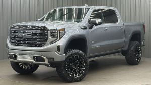 Lifted 2026 GMC Sierra 1500 Denali Ultimate Short Bed w/ Sunroof