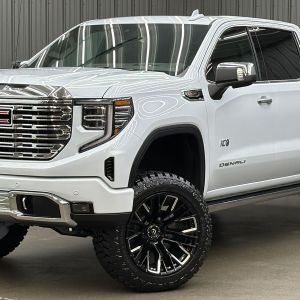 Lifted 2026 GMC Sierra 1500 Denali Reserve Short Bed w/ Tech & Sunroof