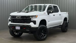 Lifted 2026 Chevrolet Silverado 1500 LT Trail Boss Short Bed w/ Safety, Convenience 2 & Sunroof