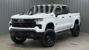 Lifted 2024 Chevrolet Silverado 1500 LT Trail Boss Short Bed w/ Convenience 2 & Sunroof