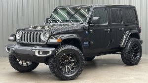 Lifted 2025 Jeep Wrangler Sahara 4xe w/ Active Safety & Sky Top
