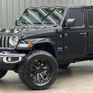 Lifted 2025 Jeep Wrangler Sahara 4xe w/ Active Safety & Sky Top