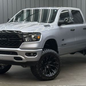 Lifted 2023 Ram 1500 Big Horn/Lone Star Night Edition Short Bed w/ Level B