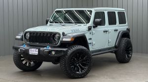 Lifted 2024 Jeep Wrangler Willys 4xe w/ Convenience, Safety & Sky Top
