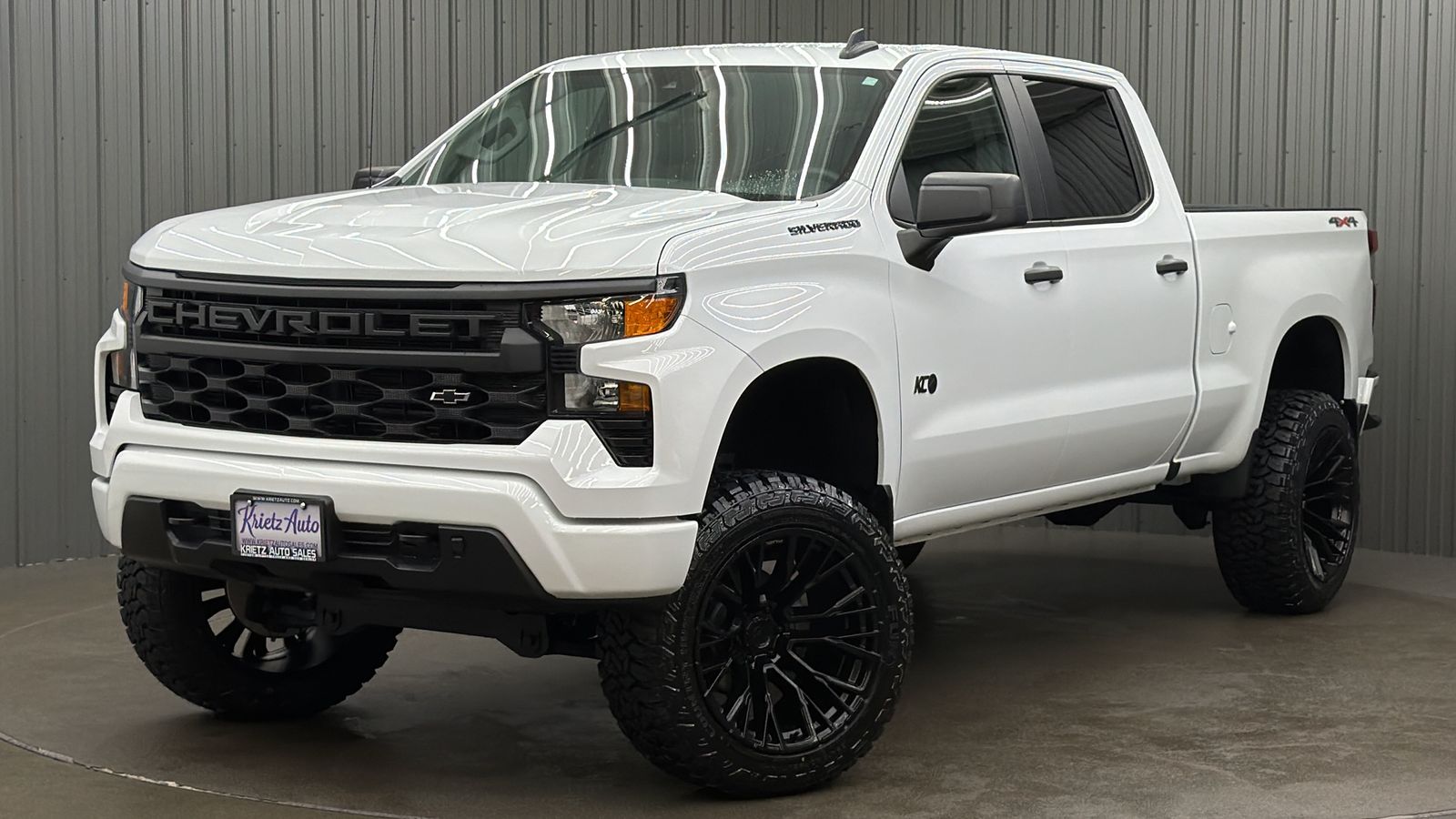 2024 Chevrolet Silverado 1500 Custom 4X4 Crew Cab Short Box's photo