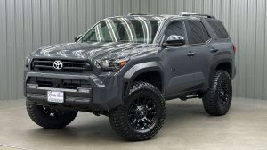 Lifted 2025 Toyota 4Runner SR5