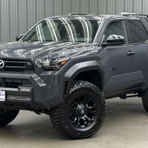 Lifted 2025 Toyota 4Runner SR5