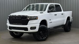 Lifted 2025 Ram 1500 Big Horn/Lone Star Night Edition Short Bed w/ Level 2