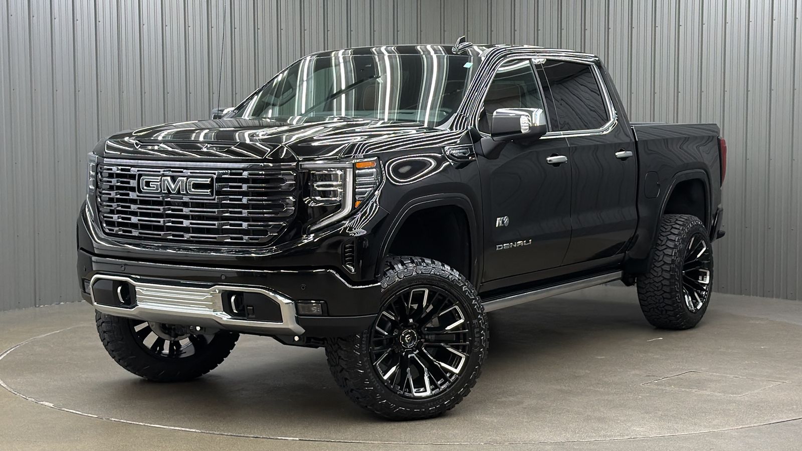 Lifted 2026 GMC Sierra 1500 Denali Ultimate Short Bed w/ Sunroof
