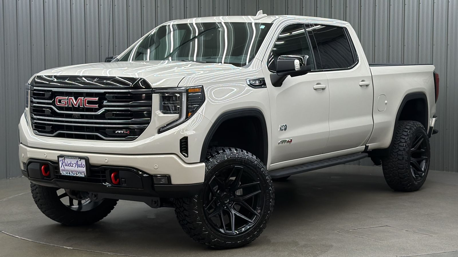 Lifted 2026 GMC Sierra 1500 AT4 Premium Pkg Long Bed w/ Tech & Sunroof