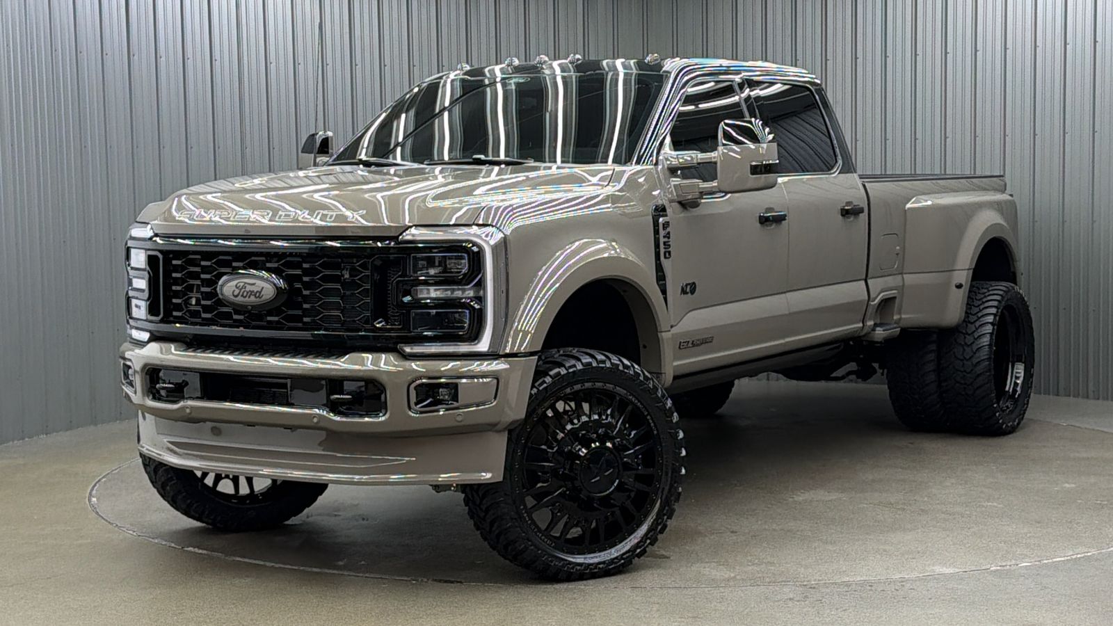 2026 Ford F-450's photo