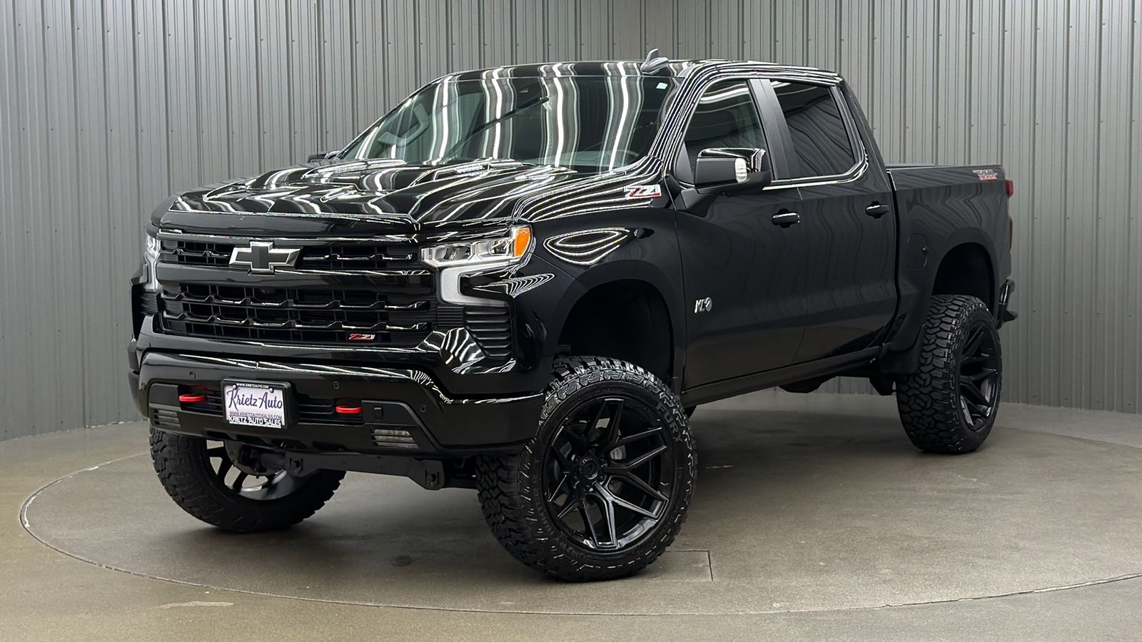 Lifted 2024 Chevrolet Silverado 1500 LT Trail Boss Premium Short Bed w/ Sunroof