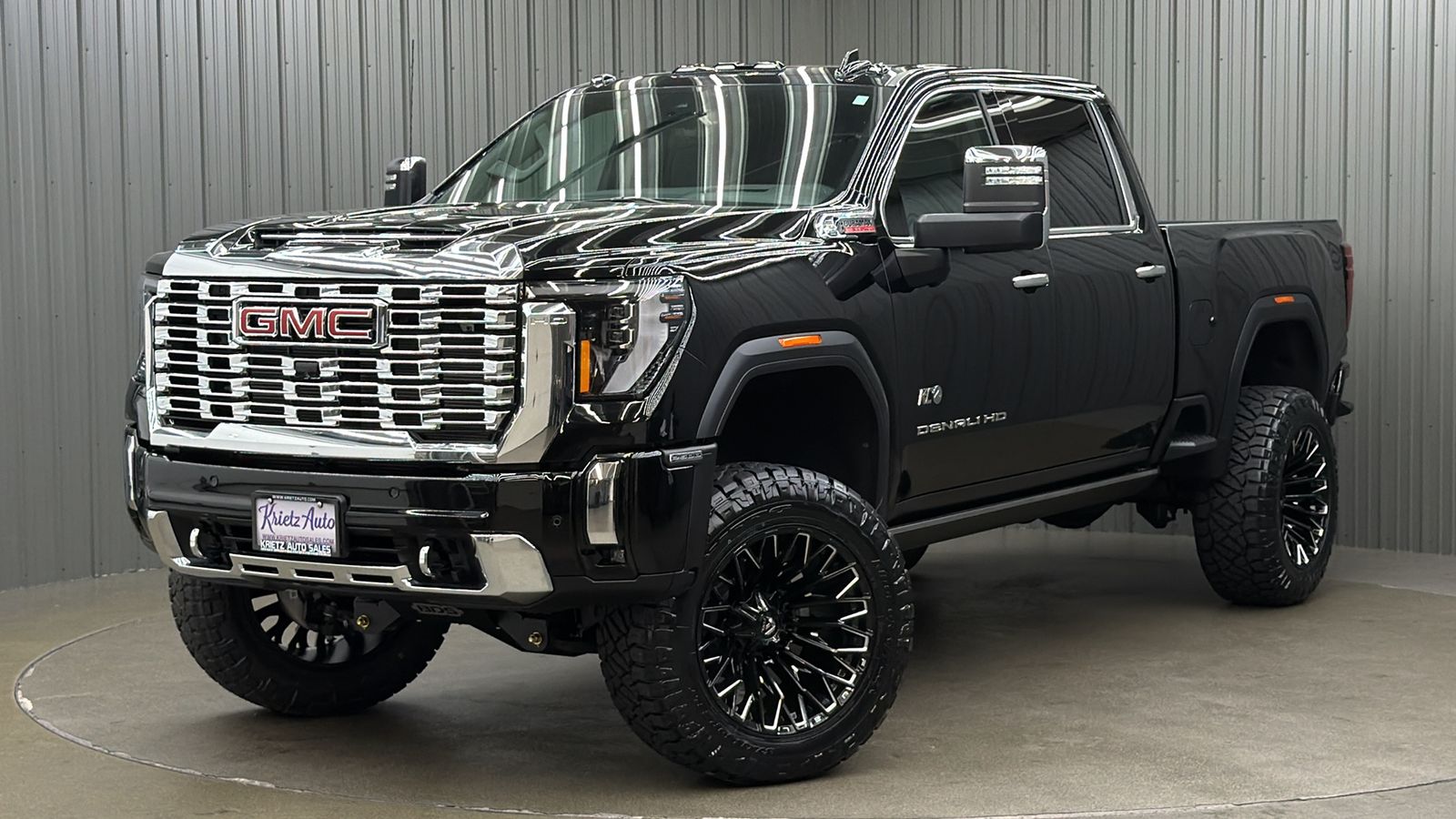 2025 GMC Sierra Denali 4WD Crew Cab Standard Box's photo