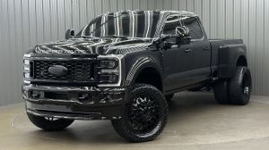 Lifted 2026 Ford F-450SD Platinum FX4 Long Bed w/ COLORMATCH, 773A & Moonroof