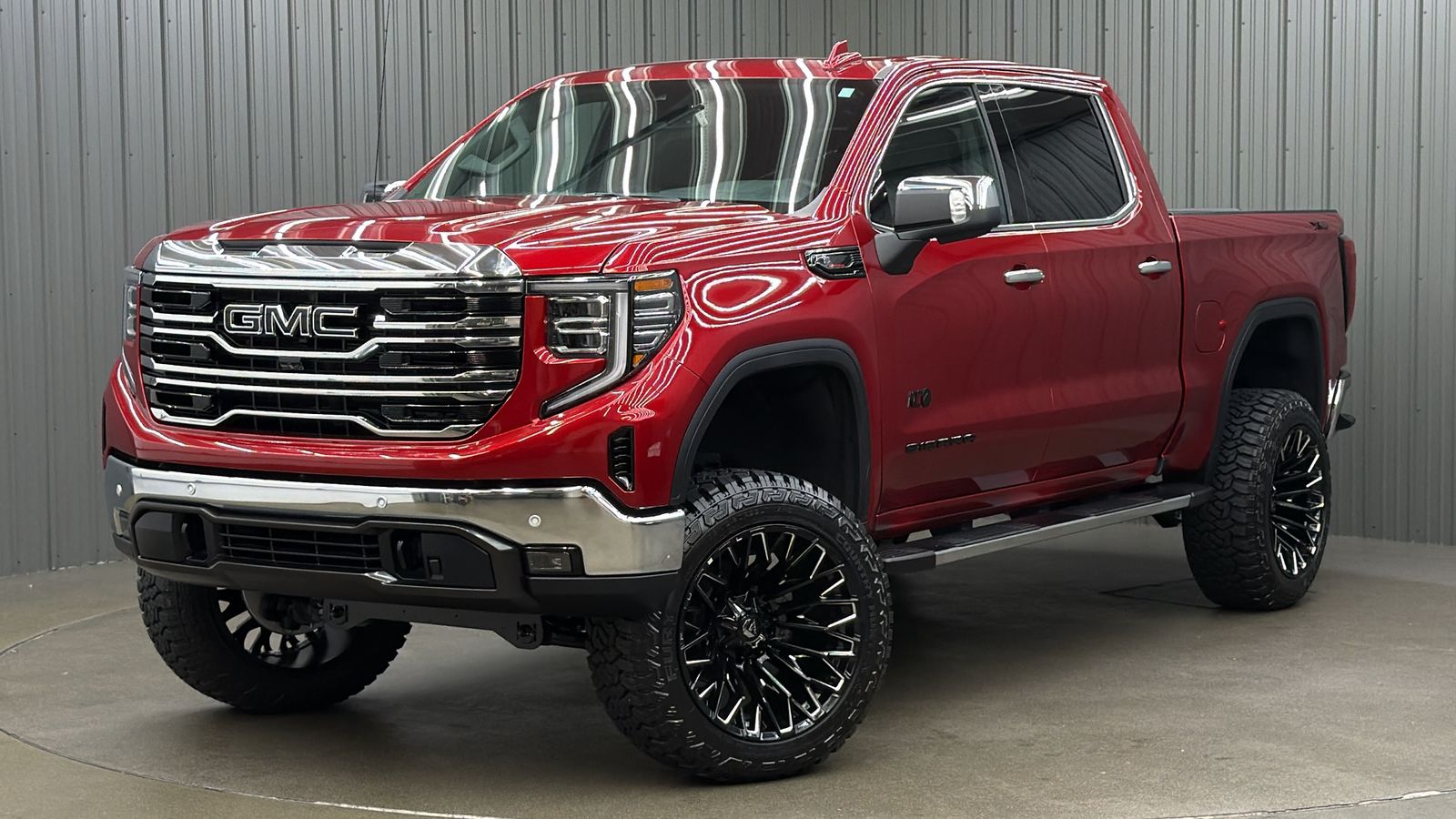 Lifted 2026 GMC Sierra 1500 SLT Premium Plus X31 Short Bed w/ Sunroof