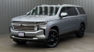 2024 Chevrolet Suburban High Country Deluxe w/ Air Ride & Sunroof