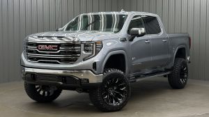 Lifted 2024 GMC Sierra 1500 SLT Premium Plus X31 Short Bed w/ Sunroof