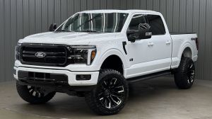 Lifted 2026 Ford F-150 Lariat Black Appearance Pkg Long Bed w/ 501A & Moonroof