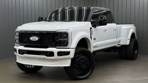 Lifted 2026 Ford F-450SD Platinum Long Bed w/ COLORMATCH, 773A & Moonroof