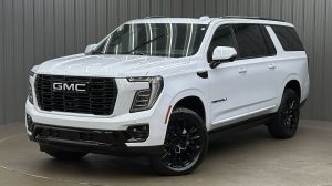 2026 GMC Yukon XL Denali w/ Sunroof