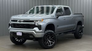 Lifted 2025 Chevrolet Silverado 1500 RST Z71 Short Bed w/ Convenience 2 & Sunroof