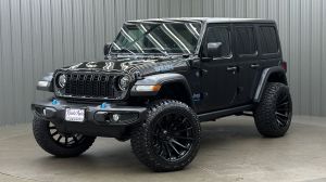 Lifted 2024 Jeep Wrangler Willys 4xe w/ Convenience Group, Tech & Hard Top