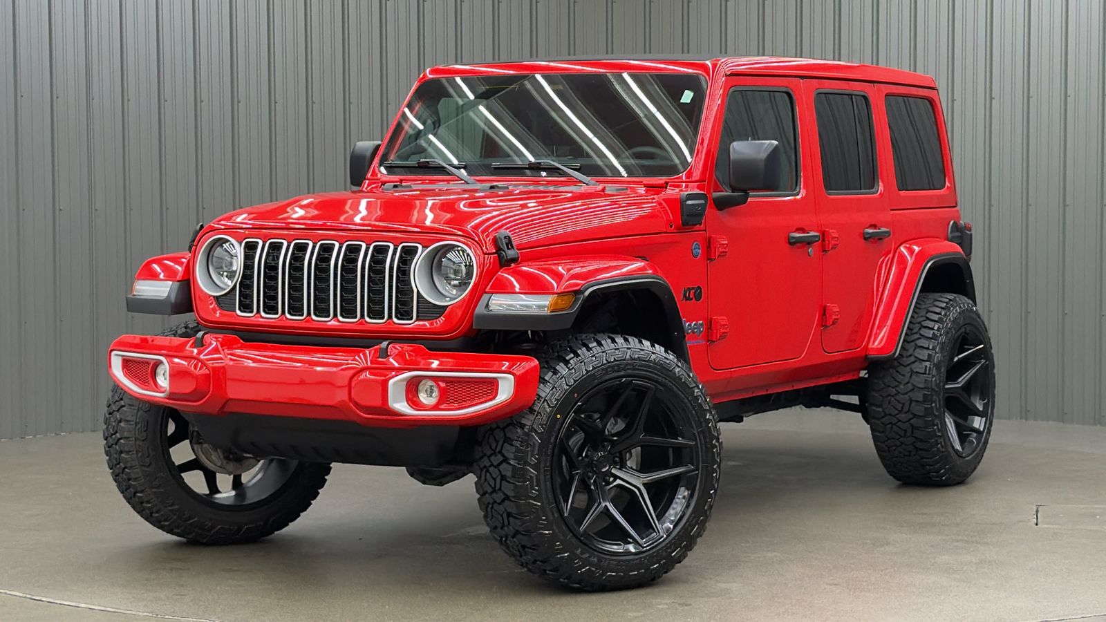 Lifted 2025 Jeep Wrangler Sahara 4xe w/ Active Safety & Sky Top