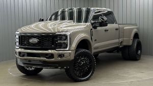 Lifted 2026 Ford F-450SD Platinum PLUS FX4 Long Bed w/ COLORMATCH, 773A & Moonroof