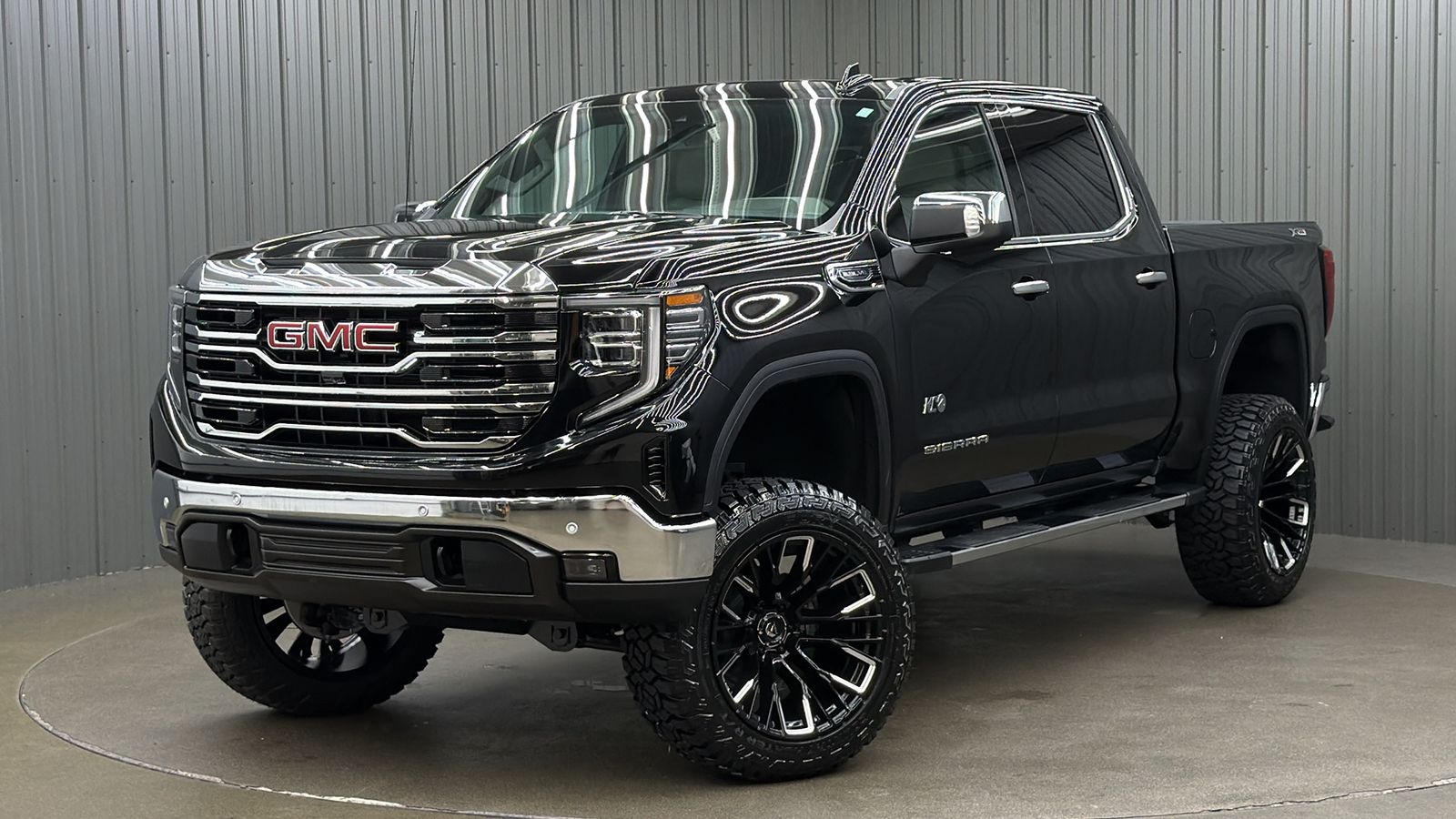 Lifted 2026 GMC Sierra 1500 SLT Premium Plus X31 Short Bed w/ Sunroof