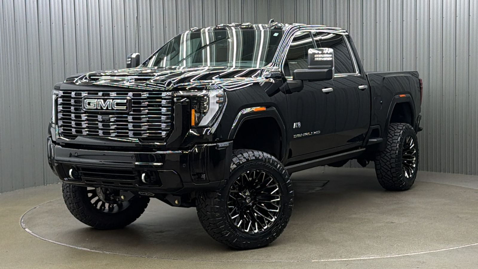 Lifted 2026 GMC Sierra 3500HD Denali Ultimate Short Bed w/ Sunroof