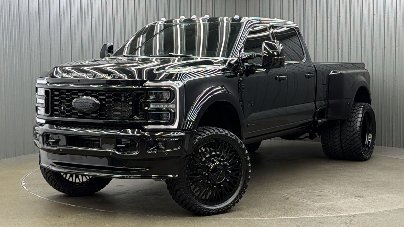 Lifted 2026 Ford F-450SD Platinum PLUS FX4 Long Bed w/ COLORMATCH, 773A & Moonroof
