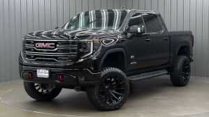 Lifted 2026 GMC Sierra 1500 AT4 Premium Short Bed w/ Tech, Active Exhaust & Sunroo