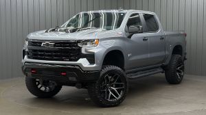 Lifted 2026 Chevrolet Silverado 1500 LT Trail Boss Short Bed w/ Convenience 2