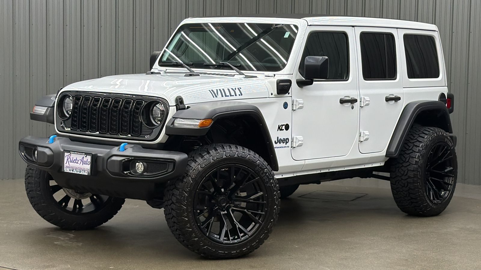 Lifted 2024 Jeep Wrangler Willys 4xe w/ Sky Top