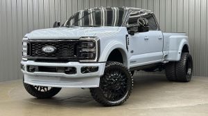 Lifted 2026 Ford F-450SD Platinum Long Bed w/ COLORMATCH, 773A & Moonroof
