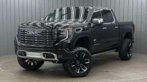 Lifted 2026 GMC Sierra 1500 Denali Ultimate Short Bed w/ Super Cruise, Tech & Sunroof