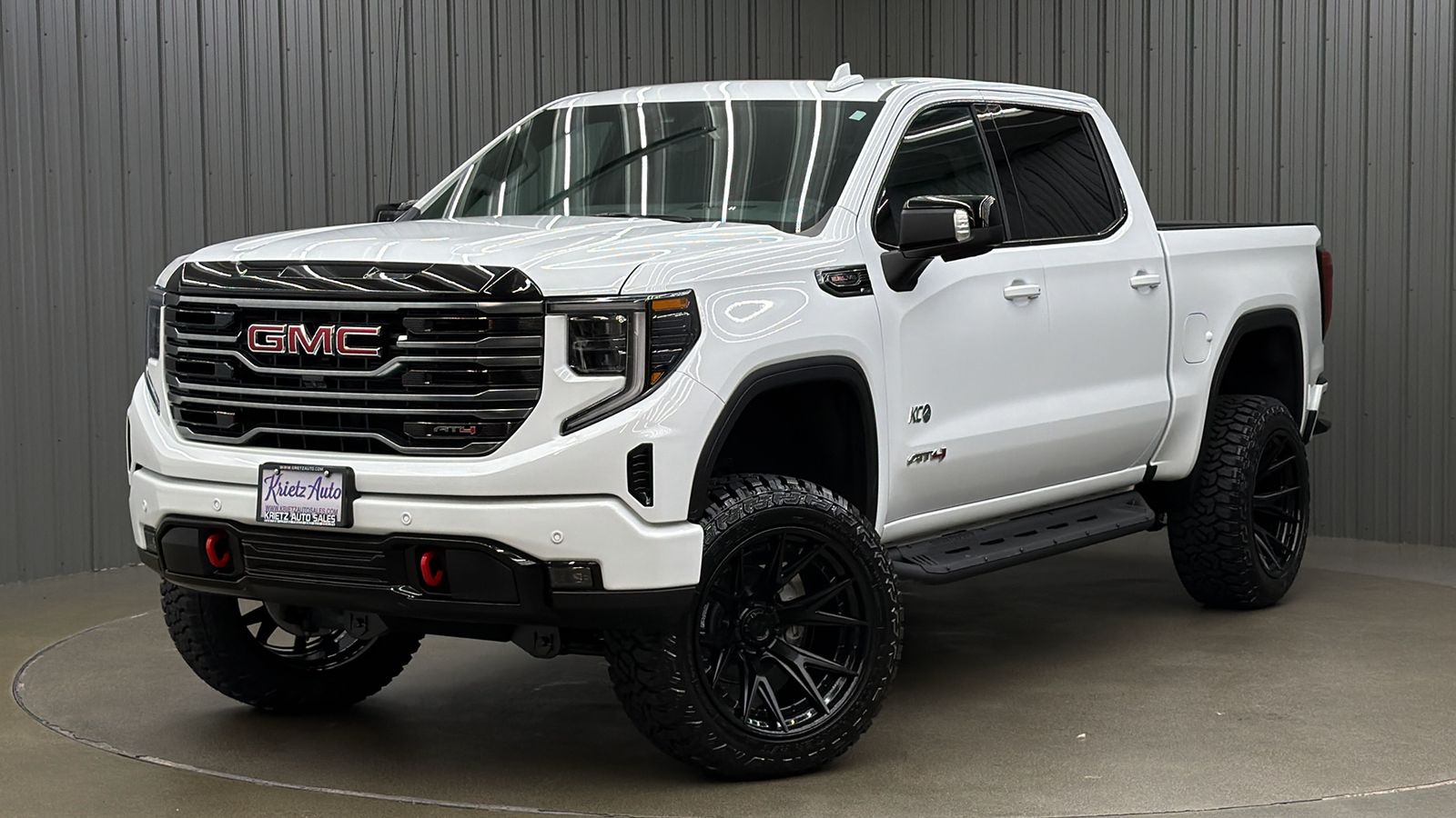 Lifted 2026 GMC Sierra 1500 AT4 Premium Pkg w/ Tech & Sunroof
