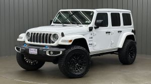 Lifted 2024 Jeep Wrangler Sahara 4xe w/ Tech Group & Sunroof