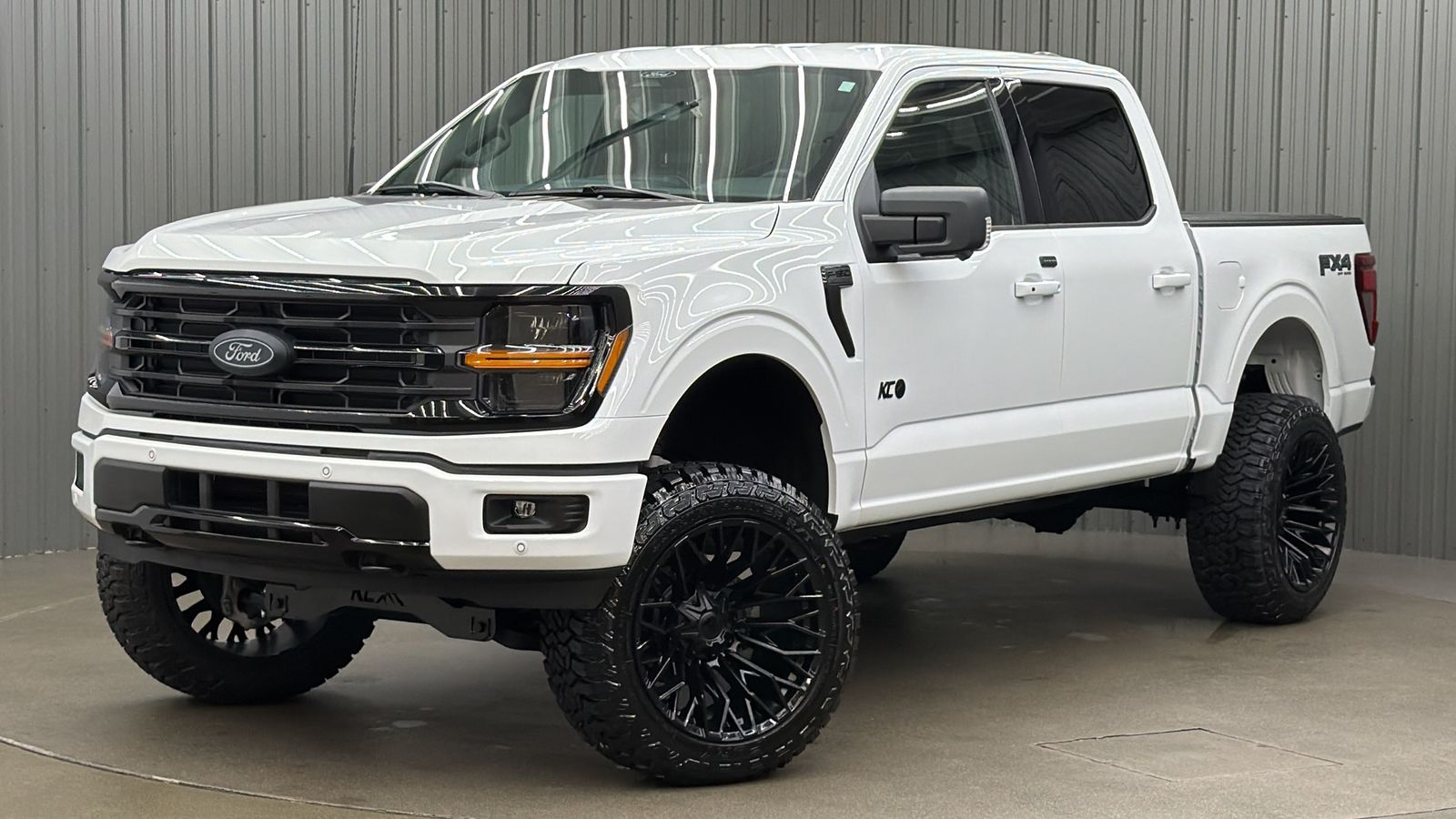 Lifted 2025 Ford F-150 XLT Black Pacakge FX4 Short Bed w/ 302A