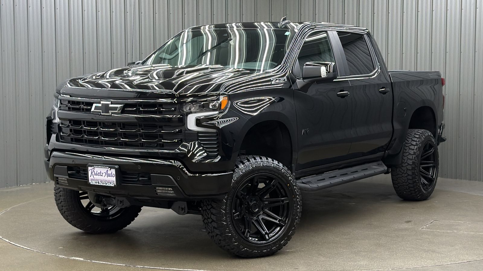 Lifted 2026 Chevrolet Silverado 1500 LT Trail Boss Premium Short Bed w/ Midnight Edition