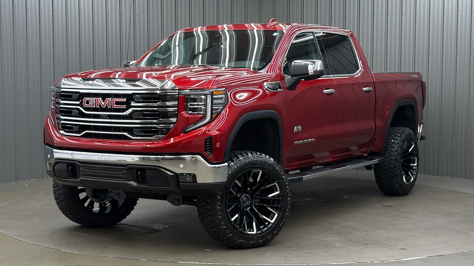 Lifted 2026 GMC Sierra 1500 SLT Premium Plus Short Bed X31 Short Bed w/ Sunroof