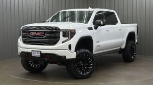 Lifted 2026 GMC Sierra 1500 AT4 Premium Short Bed w/ Tech & Sunroof