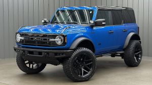 Lifted 2025 Ford Bronco Badlands w/ 334A Lux, Sasquatch & Hard Top