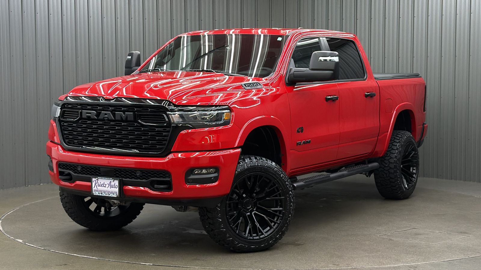 Lifted 2025 Ram 1500 Big Horn/Lone Star Night Edition Short Bed w/ Level 2