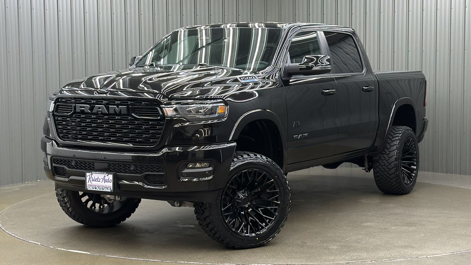 Lifted 2025 Ram 1500 Big Horn/Lone Star Night Edition Short Bed w/ Level 2